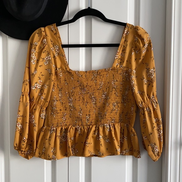 Saltwater Luxe Maddox Blouse - Picture 2 of 4